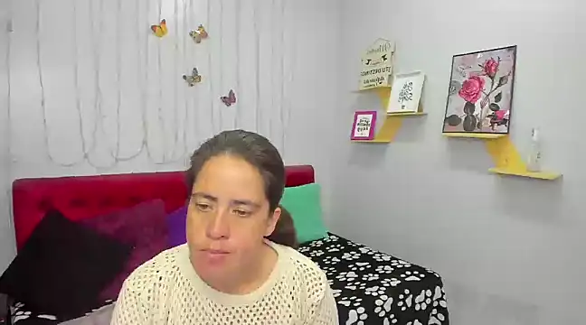 kathina giraldo online show from February 2025 12:32:01 PM