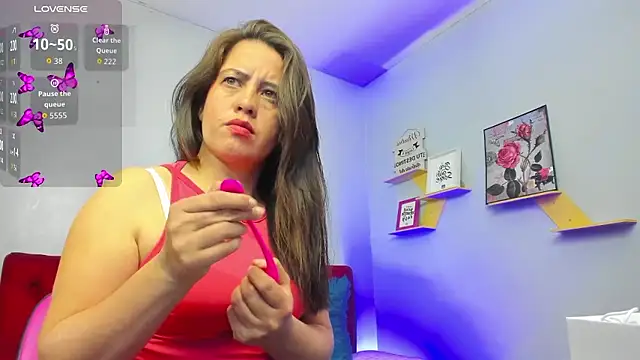 Snapshot of kathina_giraldo chatting on October 2025 02:12:01 PM kathina giraldo online show from October 2025 02:12:01 PM