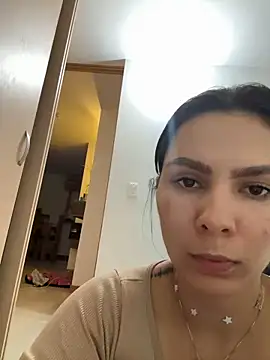 SofiaG  online show from December 2024 10:56:01 PM