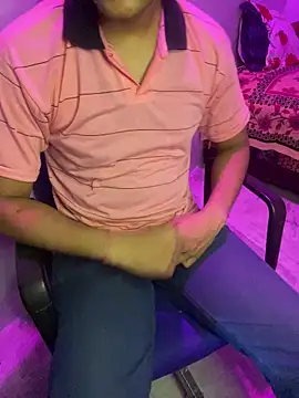 Vampiredaddy  online show from November 2025 03:25:01 PM