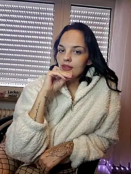 Jujuicy 97 online show from February 2025 11:30:02 AM