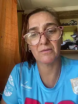 anastasia and jordan online show from February 2025 01:32:02 PM