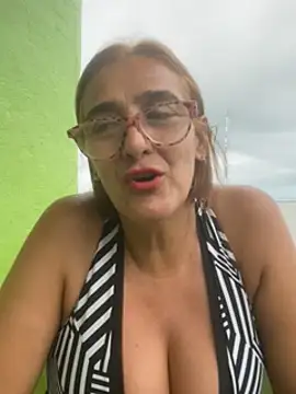 anastasia and jordan online show from March 2025 04:45:02 PM