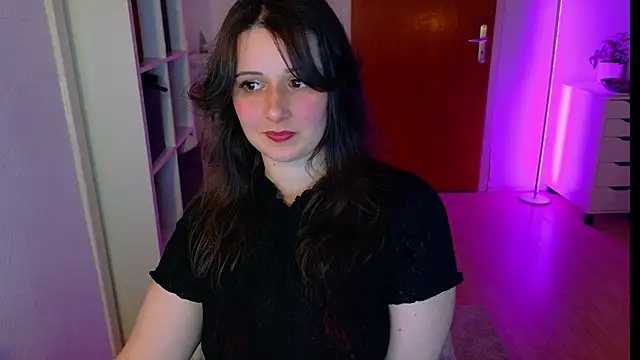 jenna-sxy19 online show from November 2025 05:55:02 PM