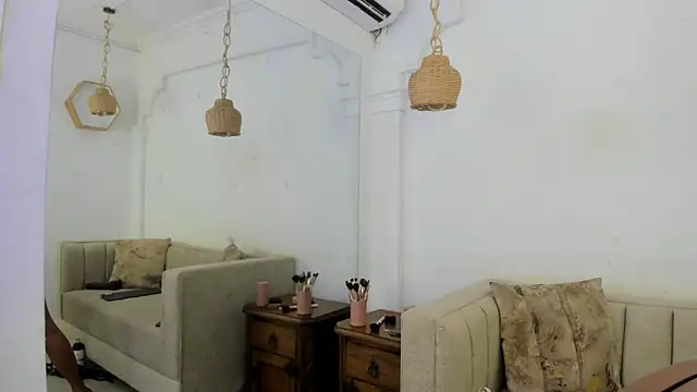 nataly velez online show from October 2025 02:56:01 PM