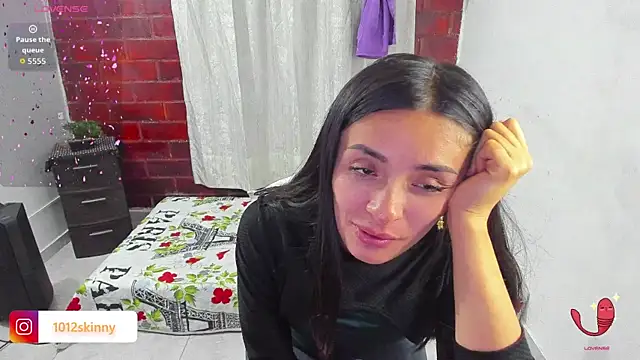 Snapshot of Megann_1410 chatting on October 2025 12:53:01 AM Megann 1410 online show from October 2025 12:53:01 AM