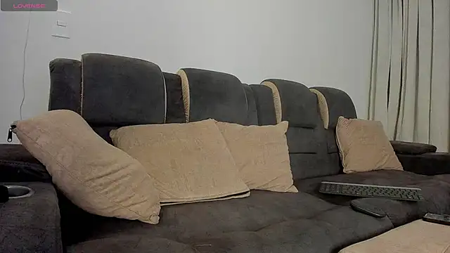 davis alx1 online show from October 2025 11:26:02 PM