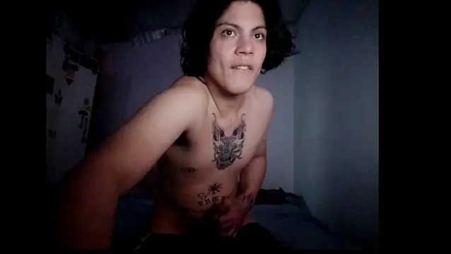 Snapshot of Xtrem3HARDxxx chatting on November 2025 10:24:01 AM Xtrem3HARDxxx online show from November 2025 10:24:01 AM