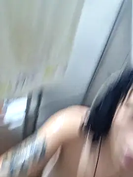 Sweet-diamondxxx online show from October 2025 05:35:02 PM