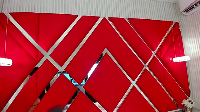 Snapshot of SusanCouper chatting on September 2025 10:42:02 PM SusanCouper online show from September 2025 10:42:02 PM