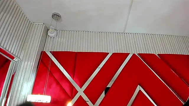 Snapshot of SusanCouper chatting on October 2025 10:40:02 PM SusanCouper online show from October 2025 10:40:02 PM