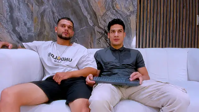 Snapshot of hot_day chatting on October 2025 08:44:01 PM hot day online show from October 2025 08:44:01 PM