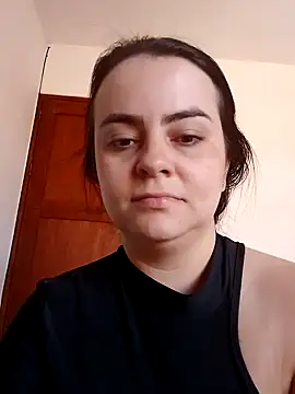 Im Amelia online show from January 2025 03:39:02 PM