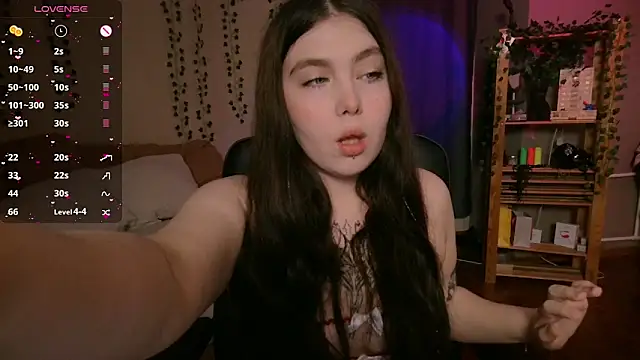 Arizonaa Muse online show from October 2025 01:28:02 AM