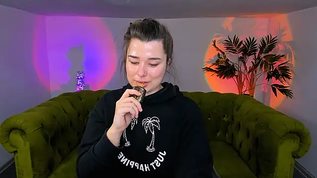  Sun Shy  online show from February 2025 01:11:02 PM