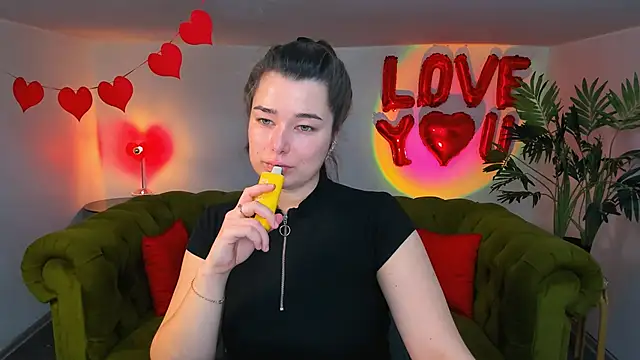  Sun Shy  online show from February 2025 01:17:02 PM