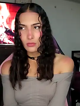 Lanna hott  online show from October 2025 11:16:02 PM