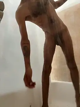 Snapshot of u091 chatting on October 2025 09:02:01 PM u091 online show from October 2025 09:02:01 PM