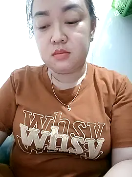 Snapshot of VyOanh2K chatting on January 2025 06:20:02 PM VyOanh2K online show from January 2025 06:20:02 PM