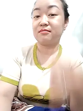 Snapshot of VyOanh2K chatting on February 2025 05:20:02 AM VyOanh2K online show from February 2025 05:20:02 AM
