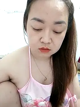 Snapshot of VyOanh2K chatting on March 2025 02:19:01 PM VyOanh2K online show from March 2025 02:19:01 PM