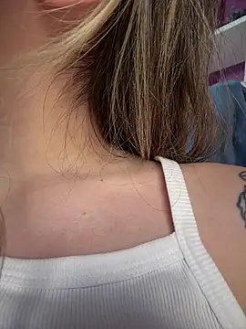 Snapshot of Rimmahottes chatting on March 2025 03:09:02 AM Rimmahottes online show from March 2025 03:09:02 AM