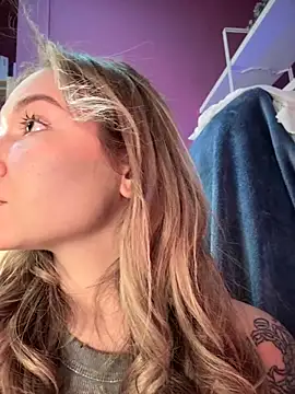 Snapshot of Rimmahottes chatting on September 2025 12:04:01 AM Rimmahottes online show from September 2025 12:04:01 AM