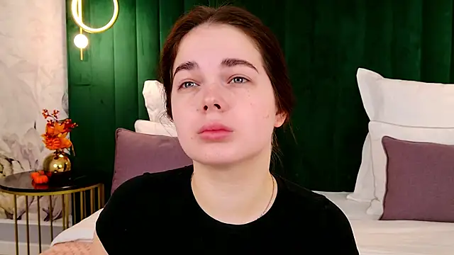 Snapshot of DeniseReese chatting on October 2025 02:09:01 AM DeniseReese online show from October 2025 02:09:01 AM