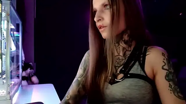 InesGold online show from February 2025 10:15:01 PM