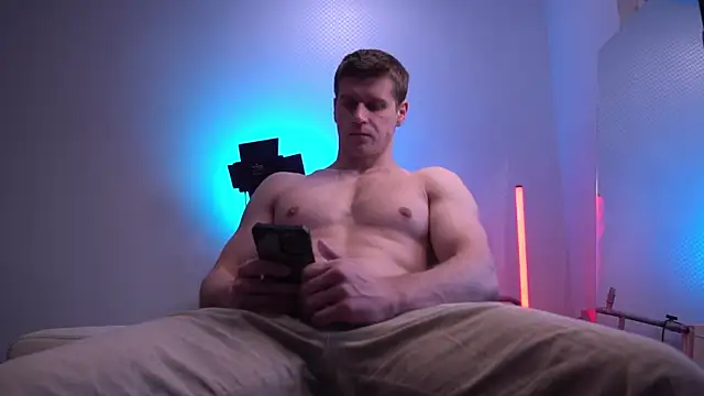 Snapshot of Bruno_Banani chatting on November 2025 01:34:02 PM Bruno Banani online show from November 2025 01:34:02 PM