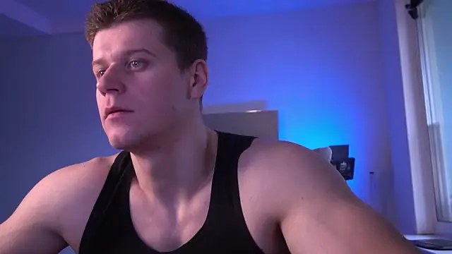 Snapshot of Bruno_Banani chatting on November 2025 11:54:01 AM Bruno Banani online show from November 2025 11:54:01 AM