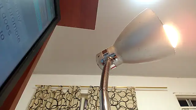 Snapshot of KristalTsXXX chatting on October 2025 09:34:02 PM KristalTsXXX online show from October 2025 09:34:02 PM