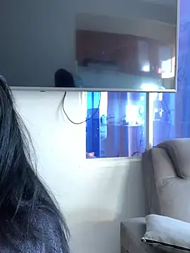 Sara luna  online show from February 2025 10:36:02 AM