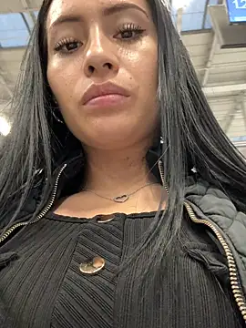 Sara luna  online show from March 2025 02:55:01 PM