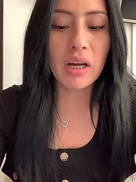 Sara luna  online show from March 2025 04:22:01 PM