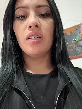 Sara luna  online show from March 2025 10:28:02 PM