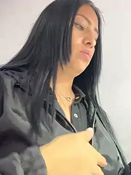 Sara luna  online show from March 2025 04:13:01 PM