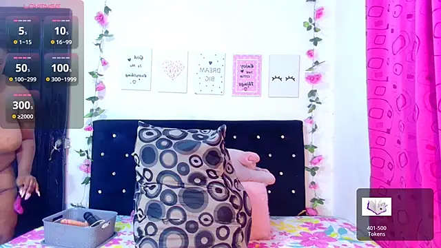 CiaraEbony online show from December 2024 02:53:01 AM