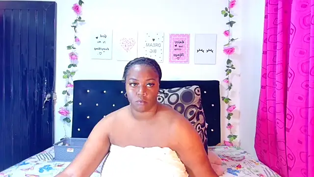 CiaraEbony online show from January 2025 07:04:01 PM