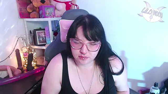 LiloMoon69 online show from December 2024 05:59:02 AM