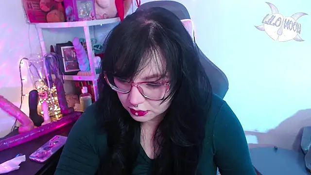 LiloMoon69 online show from December 2024 03:29:02 AM