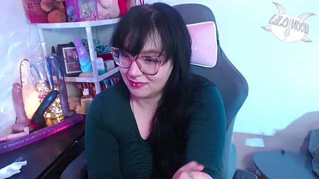 LiloMoon69 online show from December 2024 06:35:01 AM