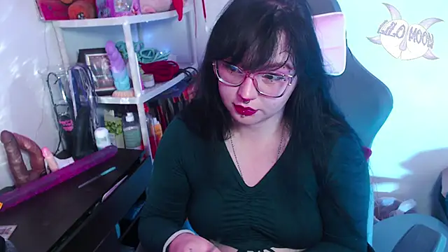 LiloMoon69 online show from December 2024 03:17:02 AM