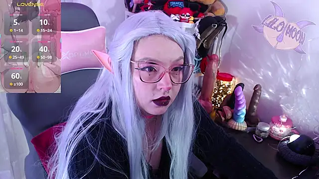 Snapshot of LiloMoon69 chatting on October 2025 02:17:02 PM LiloMoon69 online show from October 2025 02:17:02 PM