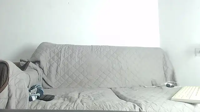 hotbuch11 online show from February 2025 11:06:02 PM