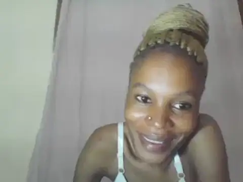 Sweetpetite254 online show from February 2025 01:00:01 AM