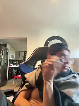 Snapshot of latino1986 chatting on March 2025 02:26:01 PM latino1986 online show from March 2025 02:26:01 PM