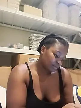 Snapshot of Yours_faithfully1 chatting on November 2025 11:32:02 AM Yours faithfully1 online show from November 2025 11:32:02 AM