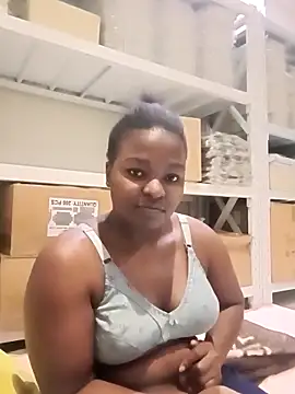 Snapshot of Yours_faithfully1 chatting on December 2025 11:37:01 AM Yours faithfully1 online show from December 2025 11:37:01 AM