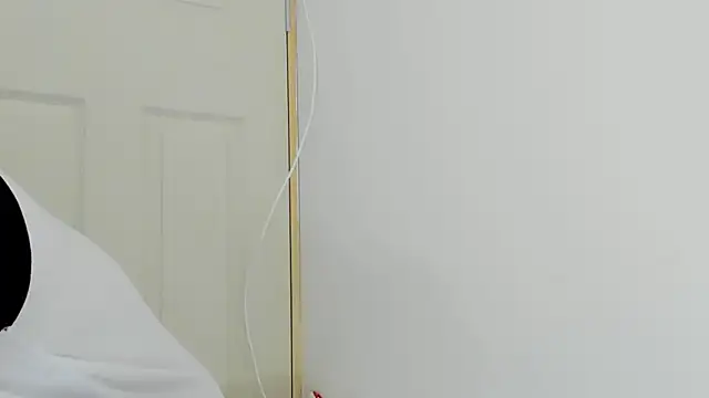 Snapshot of Beard_xox chatting on November 2025 10:25:01 PM Beard xox online show from November 2025 10:25:01 PM